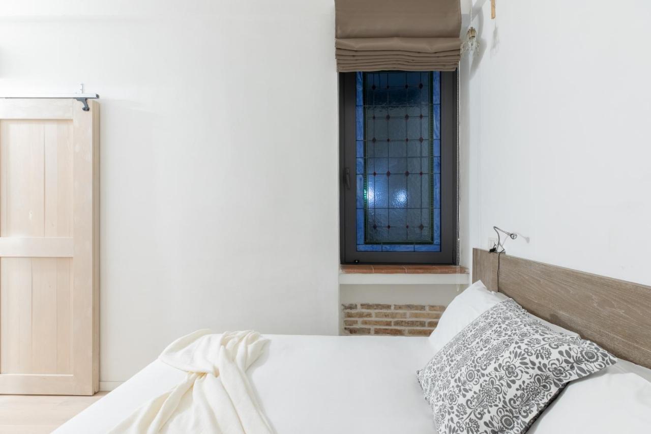Iflat Cozy In Monti Leilighet Roma Eksteriør bilde